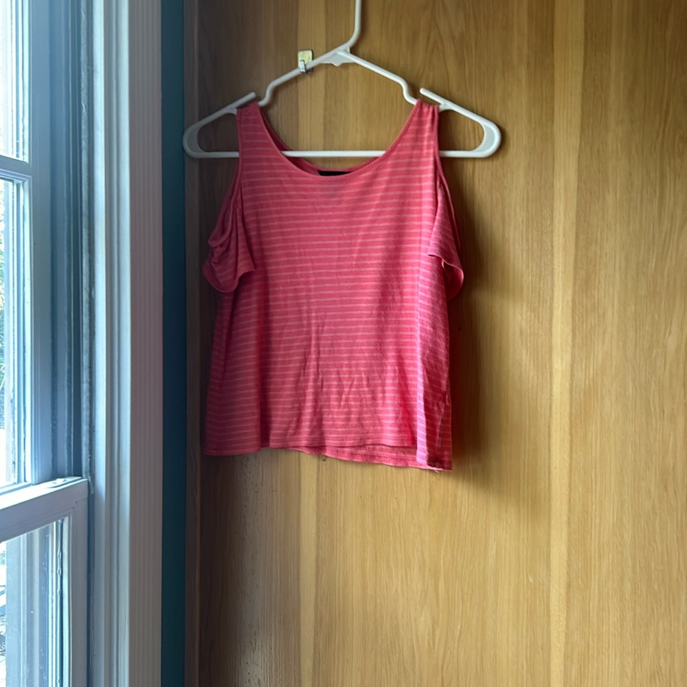 forever 21 girls shoulder out tee